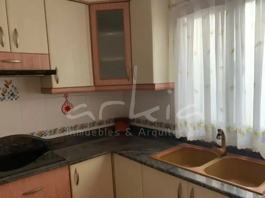 Küche von Erdgeschoss zum Verkauf in Alaquàs
