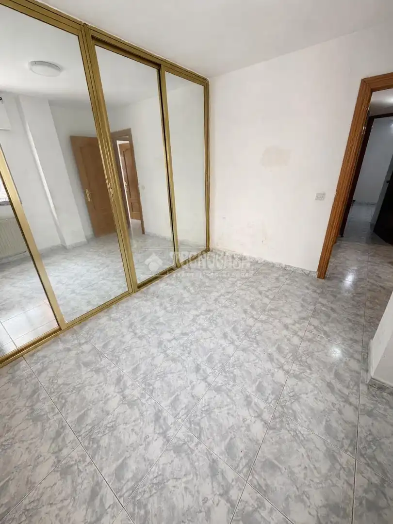 Schlafzimmer von Wohnung zum Verkauf in Fuenlabrada mit Heizung