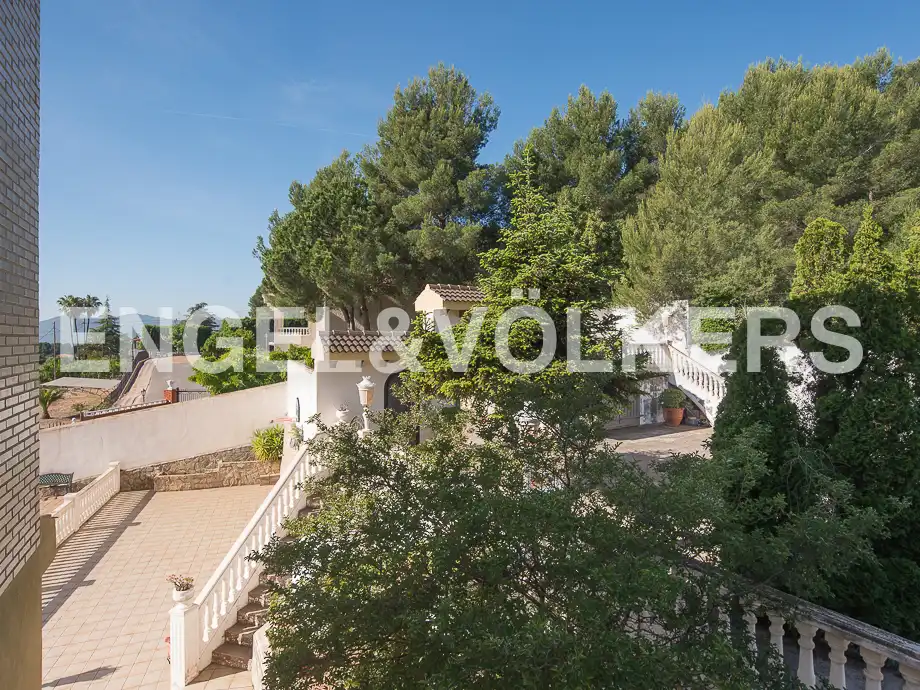 Vista exterior de Casa o xalet en venda en Onda amb Calefacció, Jardí privat i Terrassa