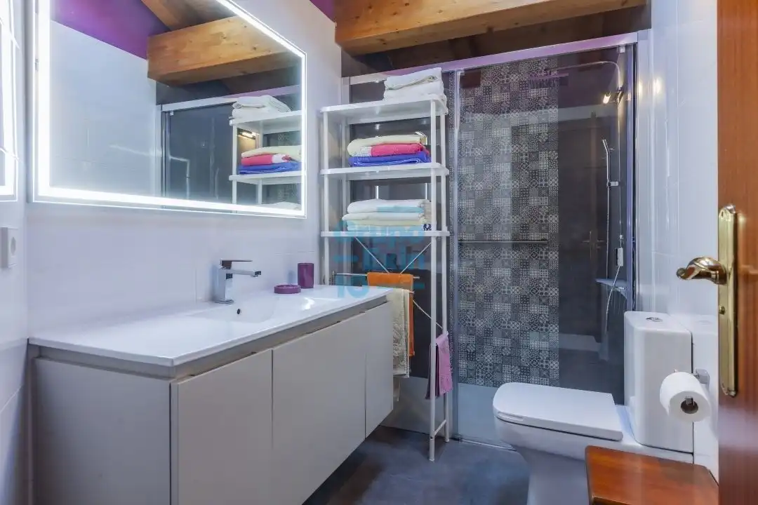 Baño de Finca rústica en venta en Oiartzun con Calefacción y Amueblado