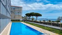 Piscina de Apartament en venda en Castell-Platja d'Aro amb Aire condicionat, Calefacció i Terrassa