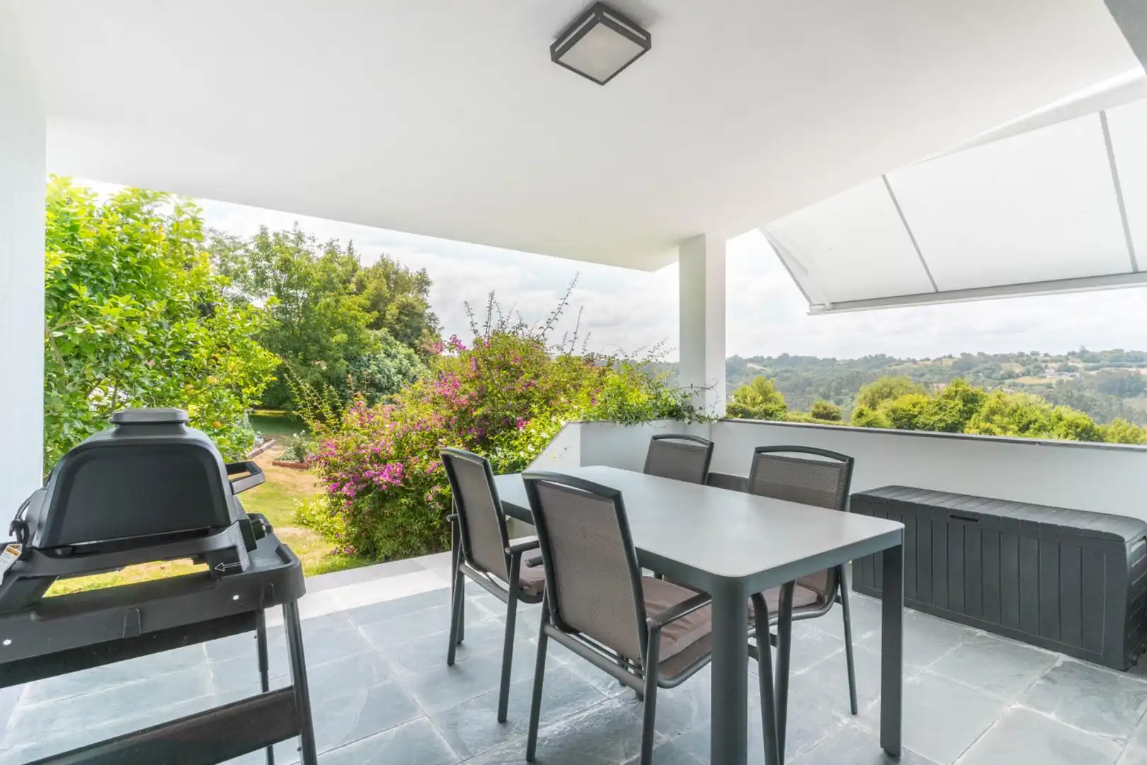 Terraza de Casa o chalet en venta en Siero con Calefacción, Jardín privado y Terraza