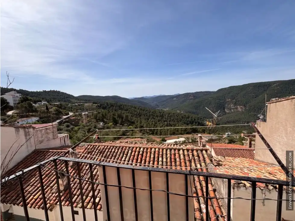 Casa o chalet en venta en Castillo de Villamalefa