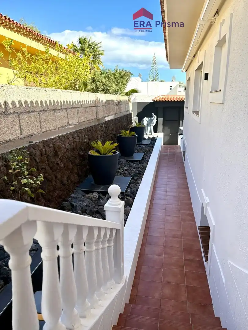 Terrassa de Casa o xalet en venda en Arona amb Aire condicionat, Jardí privat i Terrassa