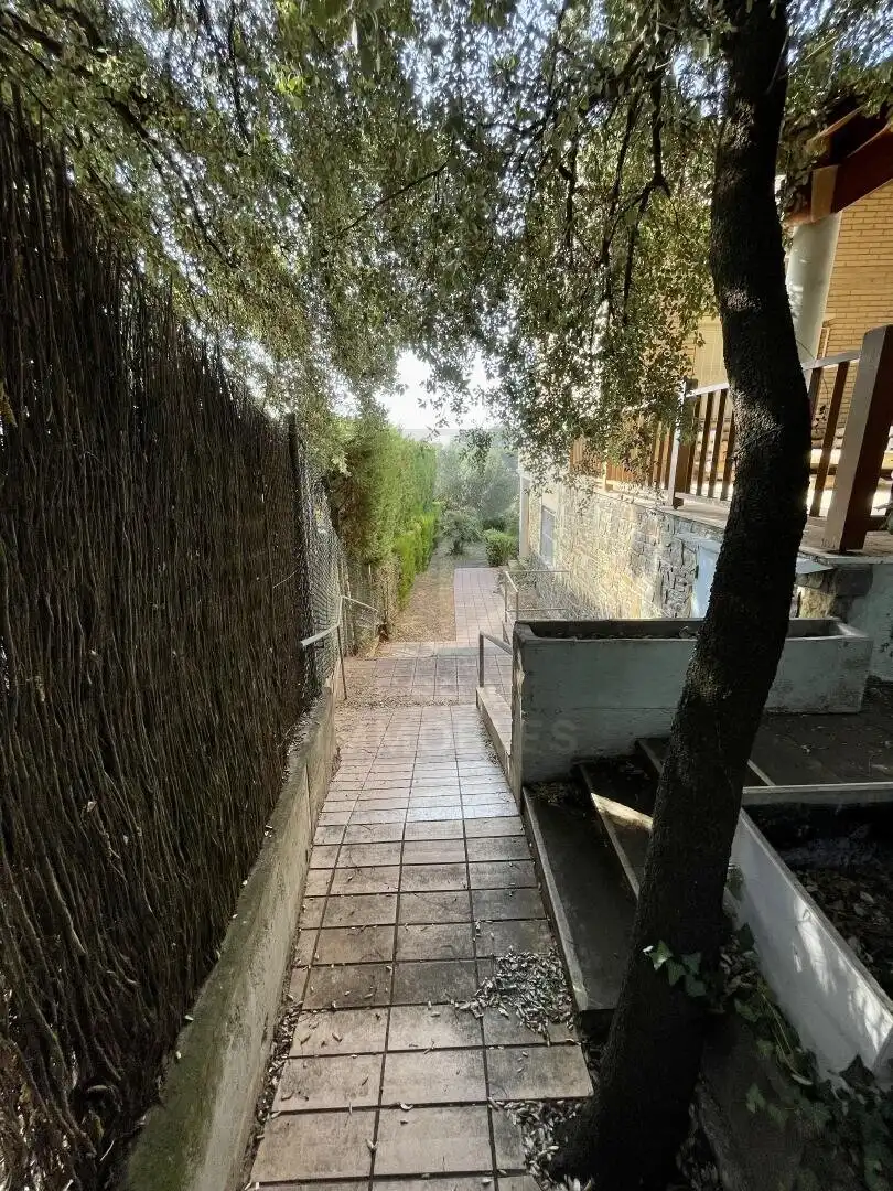 Vista exterior de Casa o xalet en venda en Castellnou de Bages