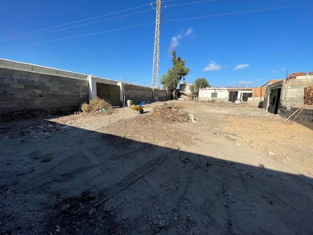 Terreno en Venta en Carretera de Alquián a Viator, 50 en El Alquián
