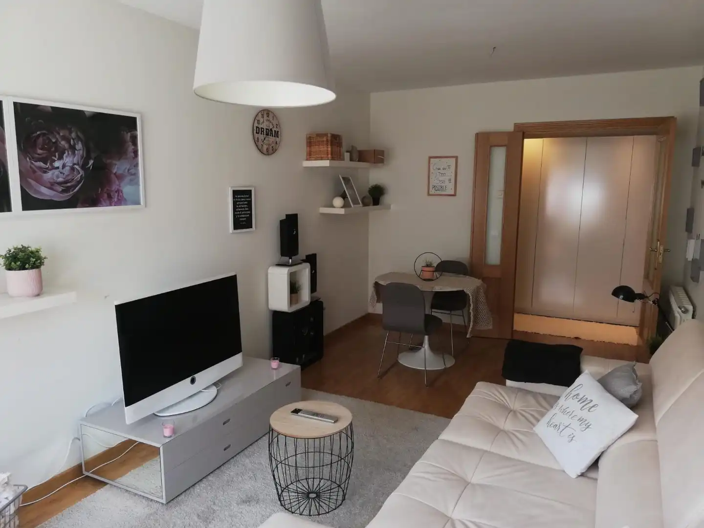Living room of Flat for rent in El Soto