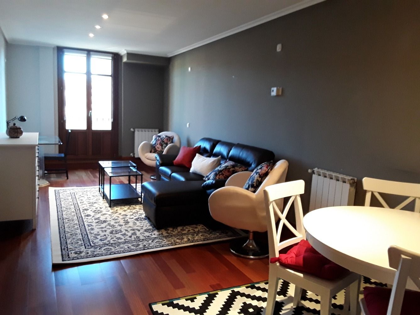 Piso de alquiler en Urbieta Kalea, Área Romántica, Centro