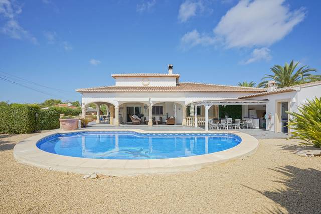 Casa-chalet en Venta en La Granadella  - Costa Nova