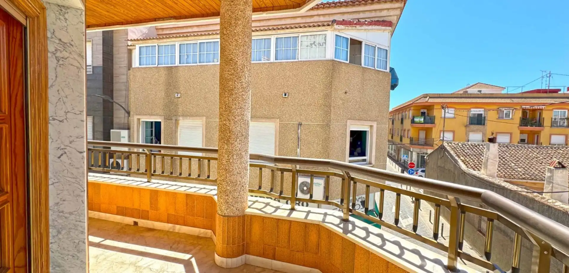 Vista exterior de Dúplex en venta en San Pedro del Pinatar