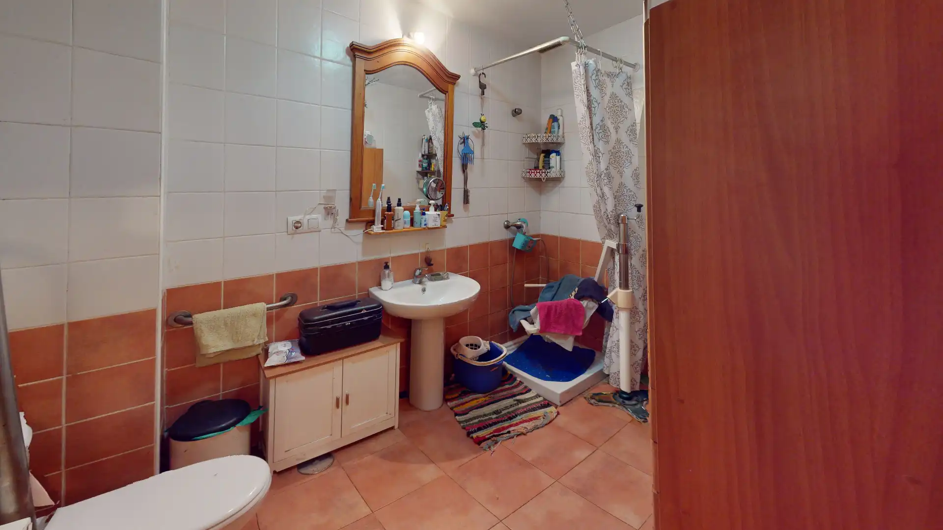 Baño de Piso en venta en Almería con Aire acondicionado, Jardín privado y Terraza