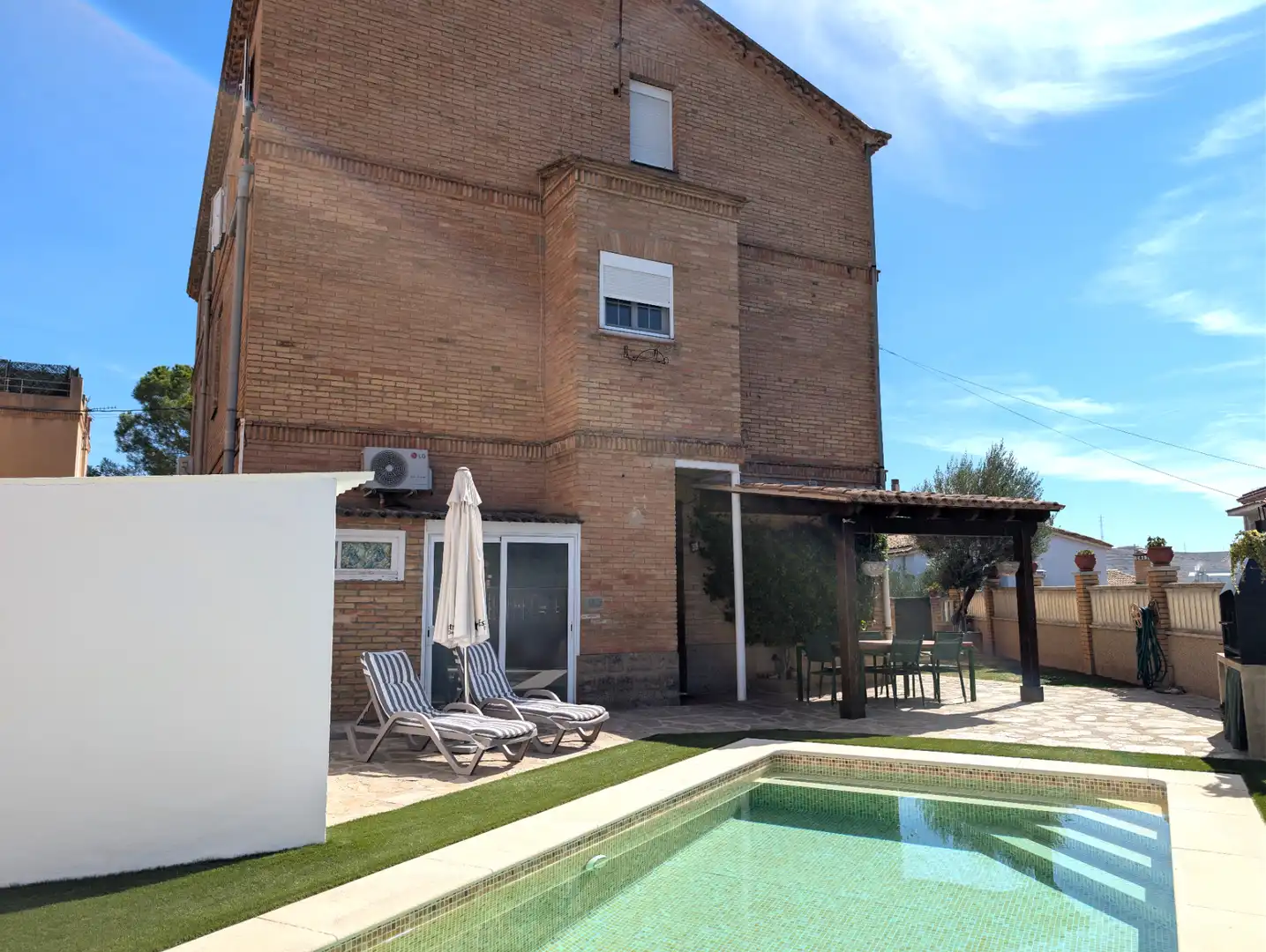 Villa avec piscine à vendre à Súria