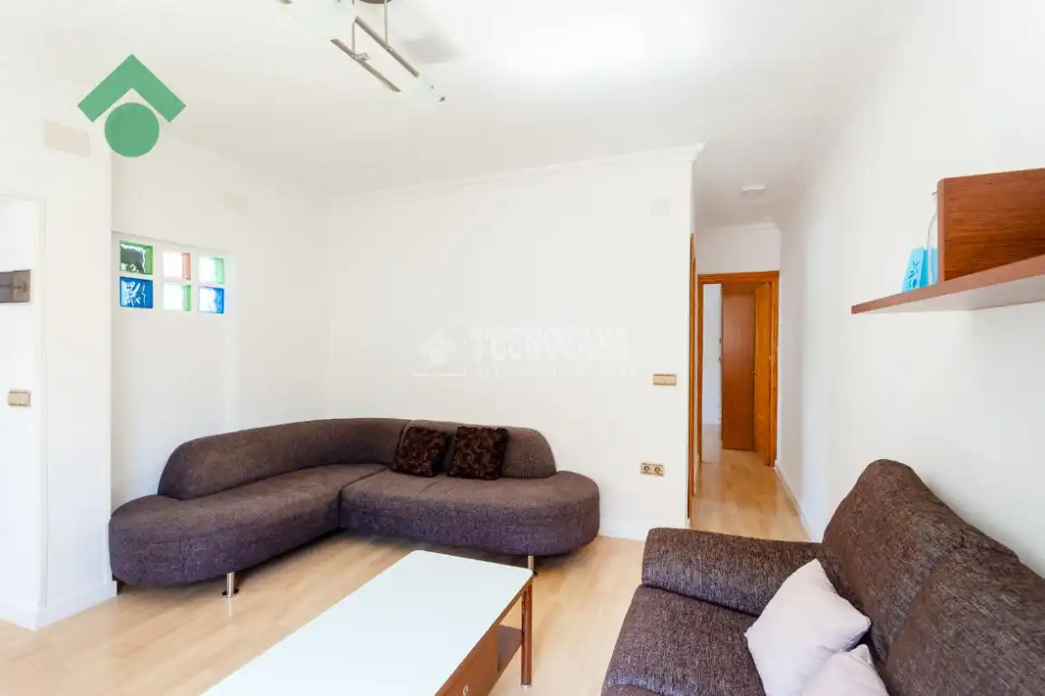 Sala de estar de Piso en venta en Rincón de la Victoria con Terraza