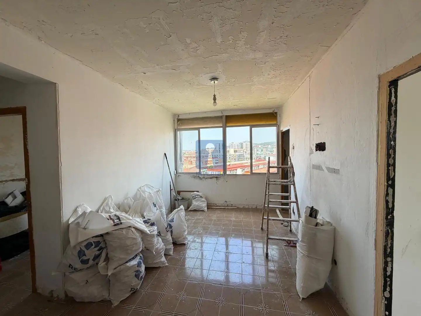 Wohnzimmer von Wohnung zum Verkauf in Cornellà de Llobregat mit Alarm