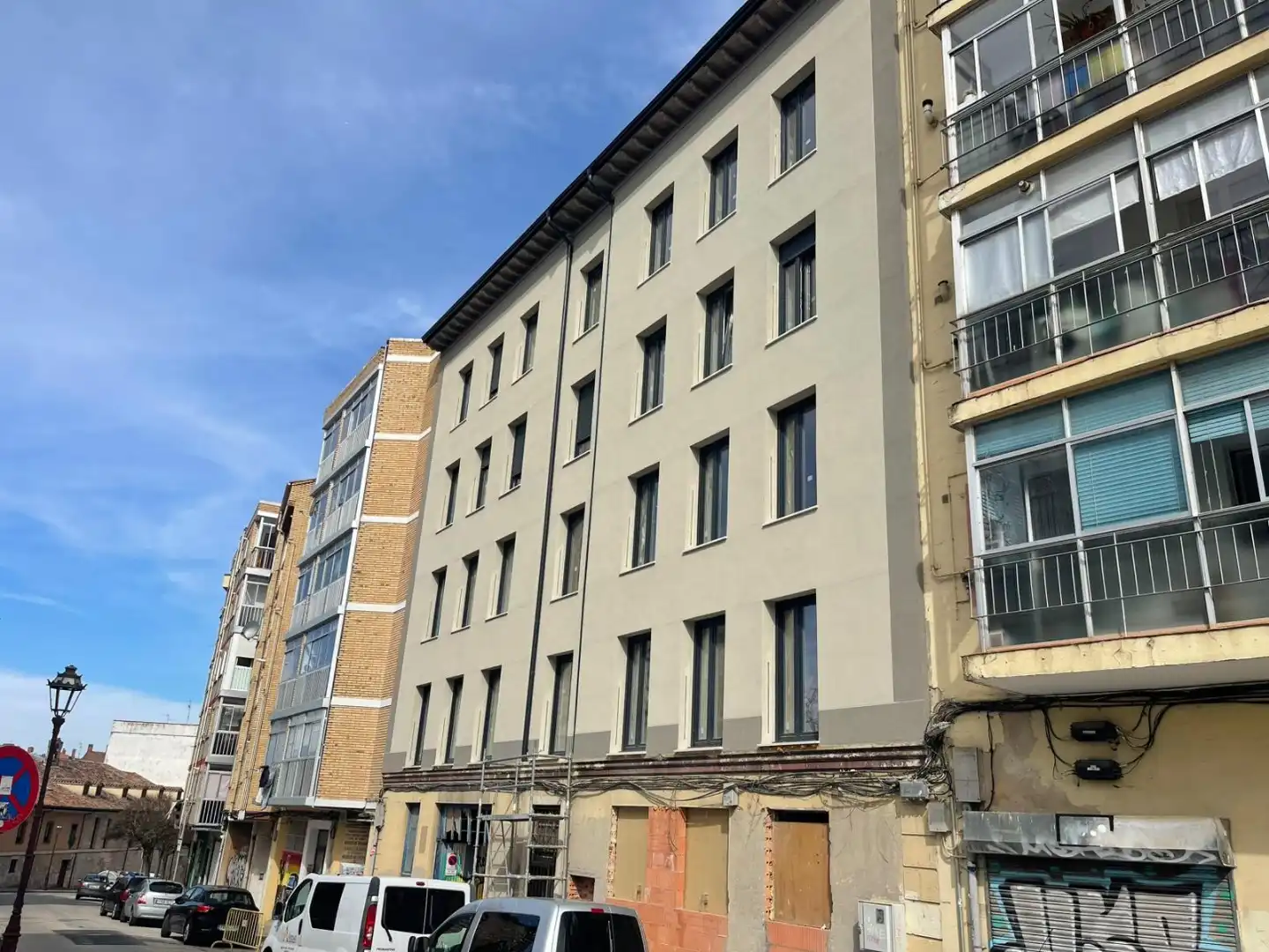 Vista exterior de Apartament en venda en Burgos amb Calefacció