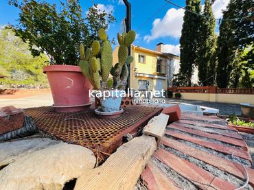 Chalet con piscina en venta en El Pilar