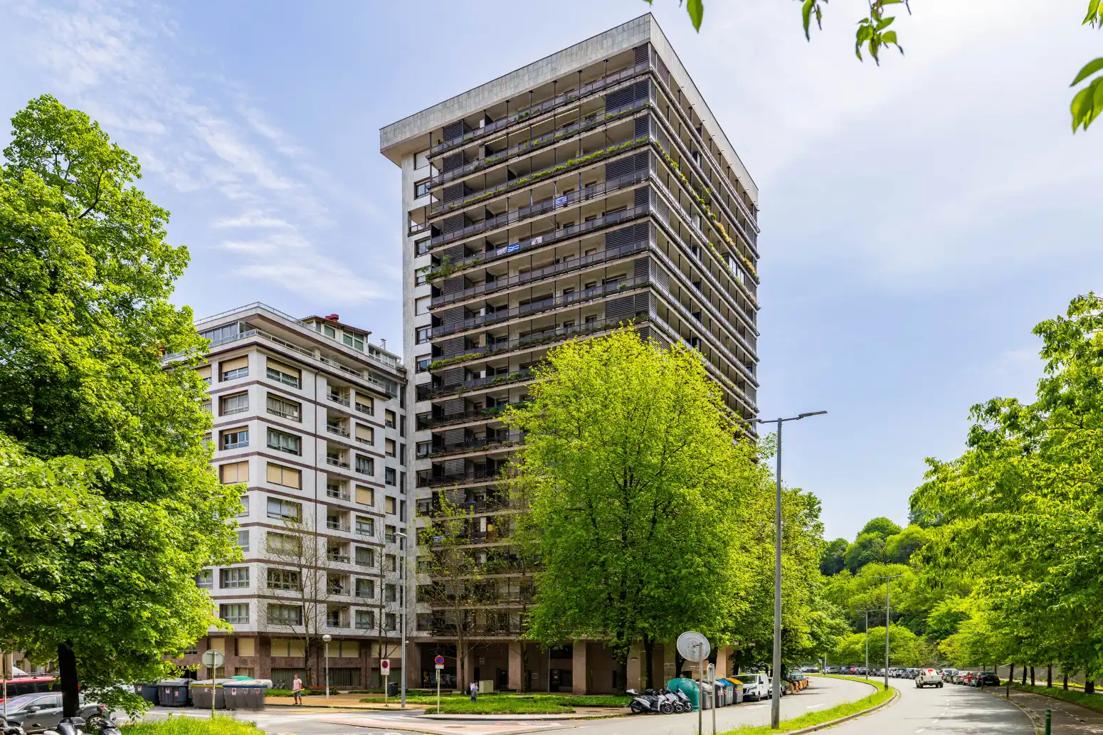 Exterior view of Flat for sale in Donostia - San Sebastián   with Air Conditioner, Heating and Parquet flooring