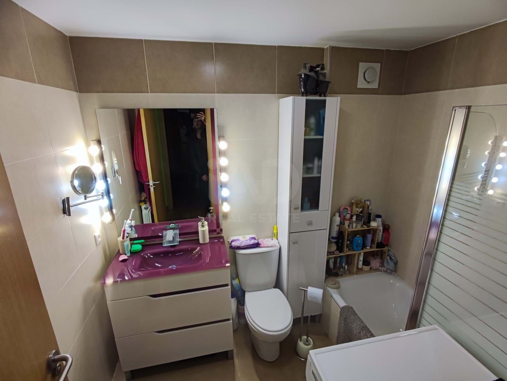 Bathroom of Flat for sale in León Capital   with Heating and Terrace