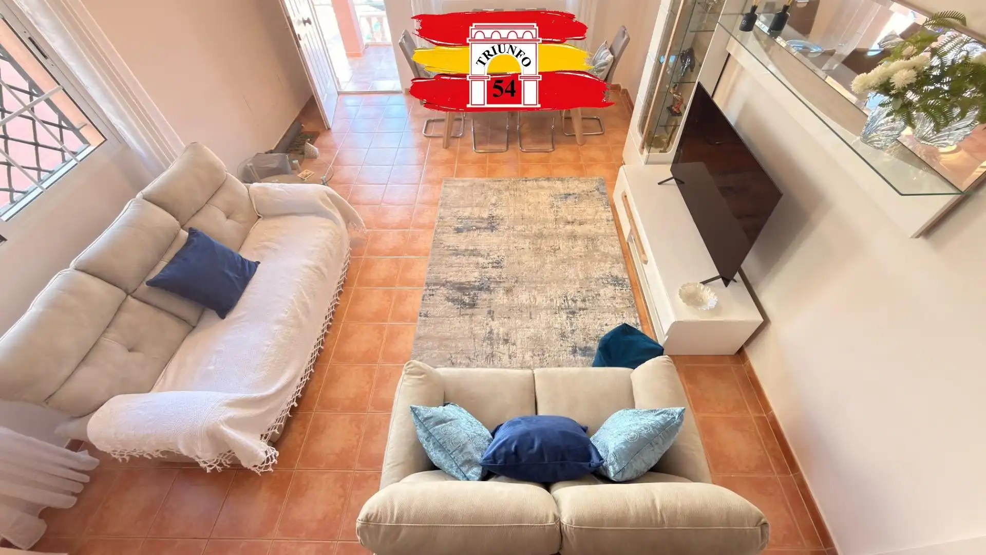 Sala de estar de Casa adosada en venta en Pilar de la Horadada con Aire acondicionado, Jardín privado y Amueblado