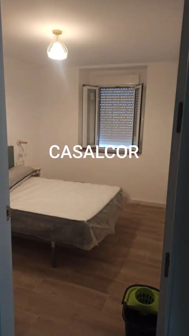 Piso de alquiler en Carmona