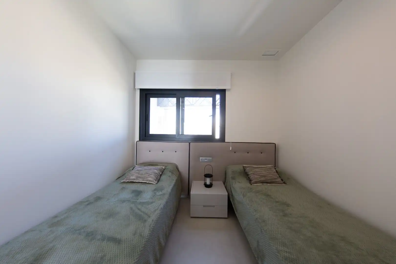 Dormitori de Apartament en venda en Benidorm amb Aire condicionat, Calefacció i Terrassa
