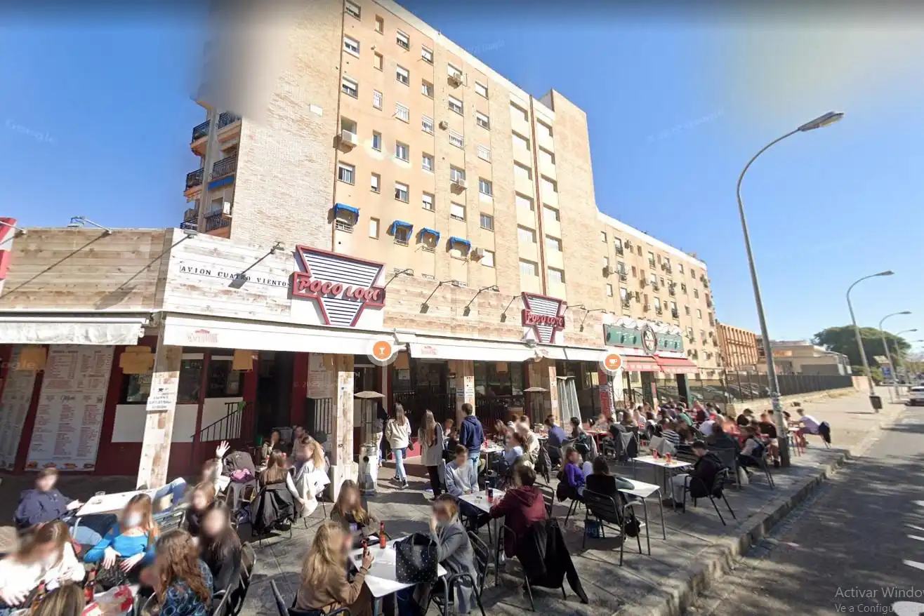 Habitación en Avenida RAMON Y CAJAL, El Plantinar – Avda. La Paz - El Juncal, Sur, Sevilla Capital