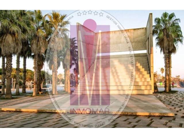 Casa adosada en Venta en La Pineda