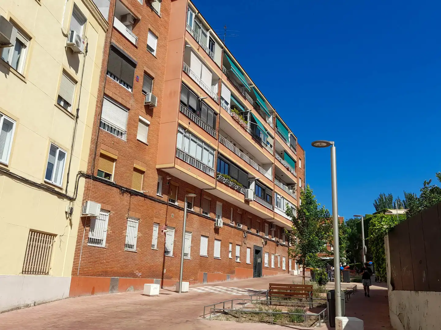 Exterior view of Flat for rent in Madrid  with Heating, Furnished and Oven