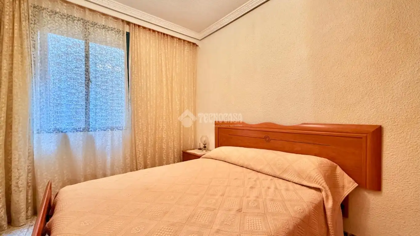 Bedroom of Flat for sale in Fuensalida, Toledo
