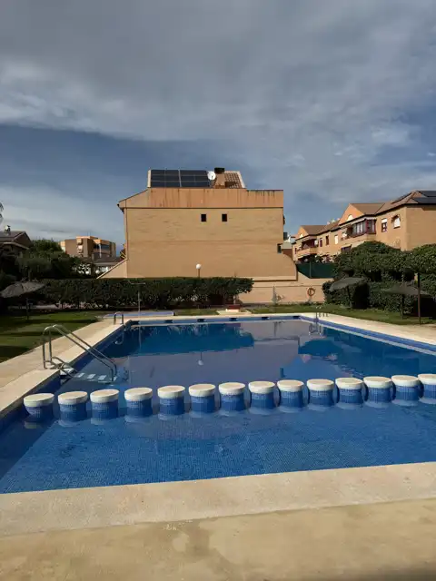 Adosado con piscina en venta en Carrer la Maigmona, imagen 2