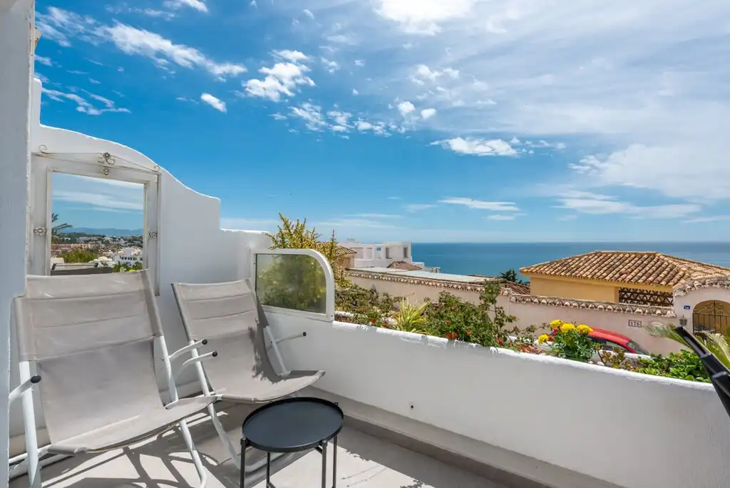 Apartamento con piscina en venta en Riviera del Sol, imagen 5