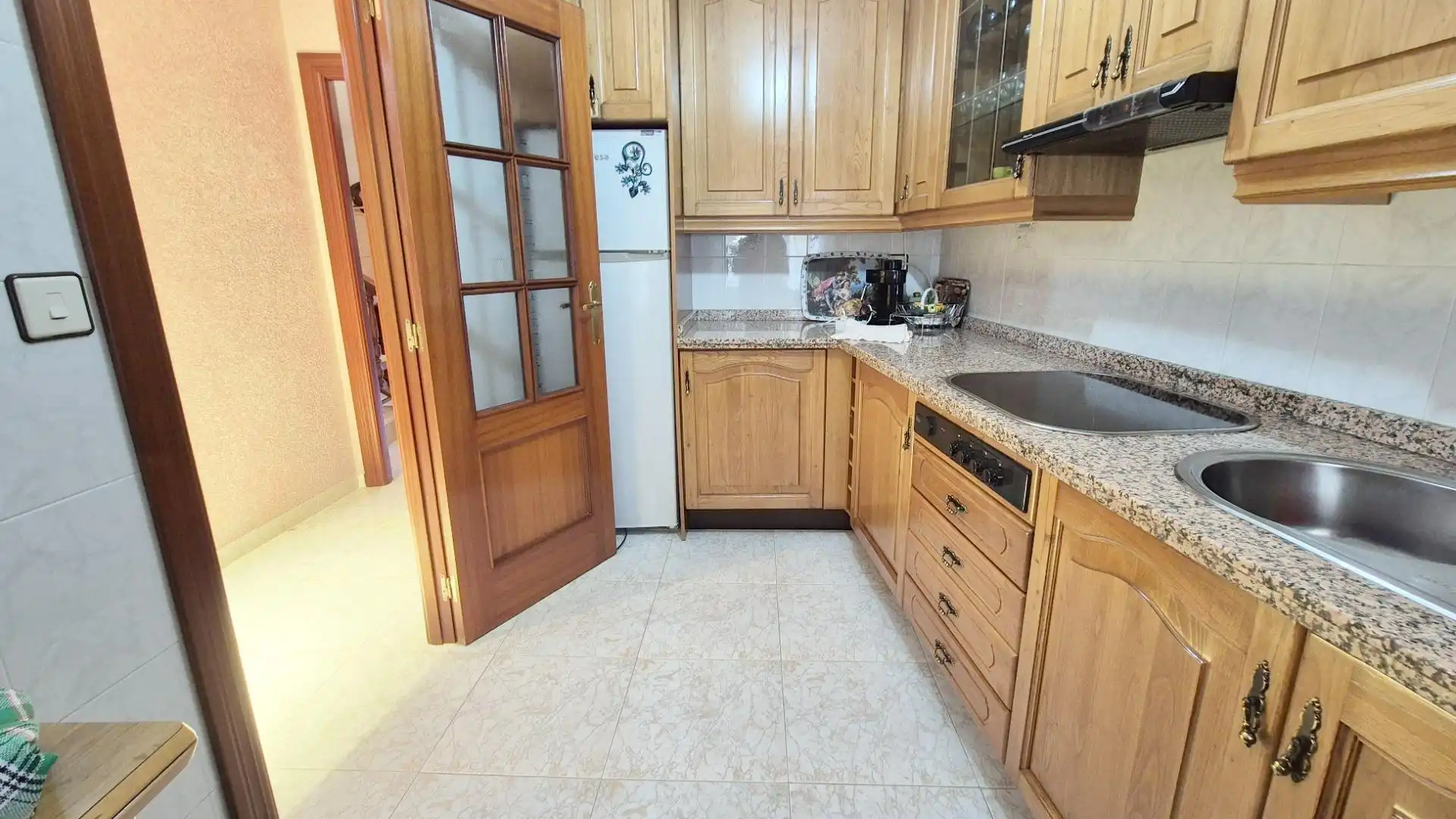 Cocina de Casa o chalet en venta en San Esteban de la Sierra con Amueblado