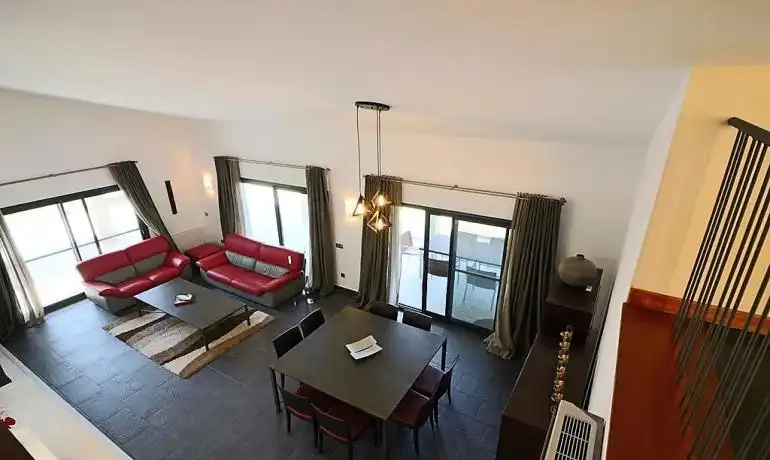 Sala d'estar de Casa o xalet en venda en Peralada amb Aire condicionat, Calefacció i Terrassa