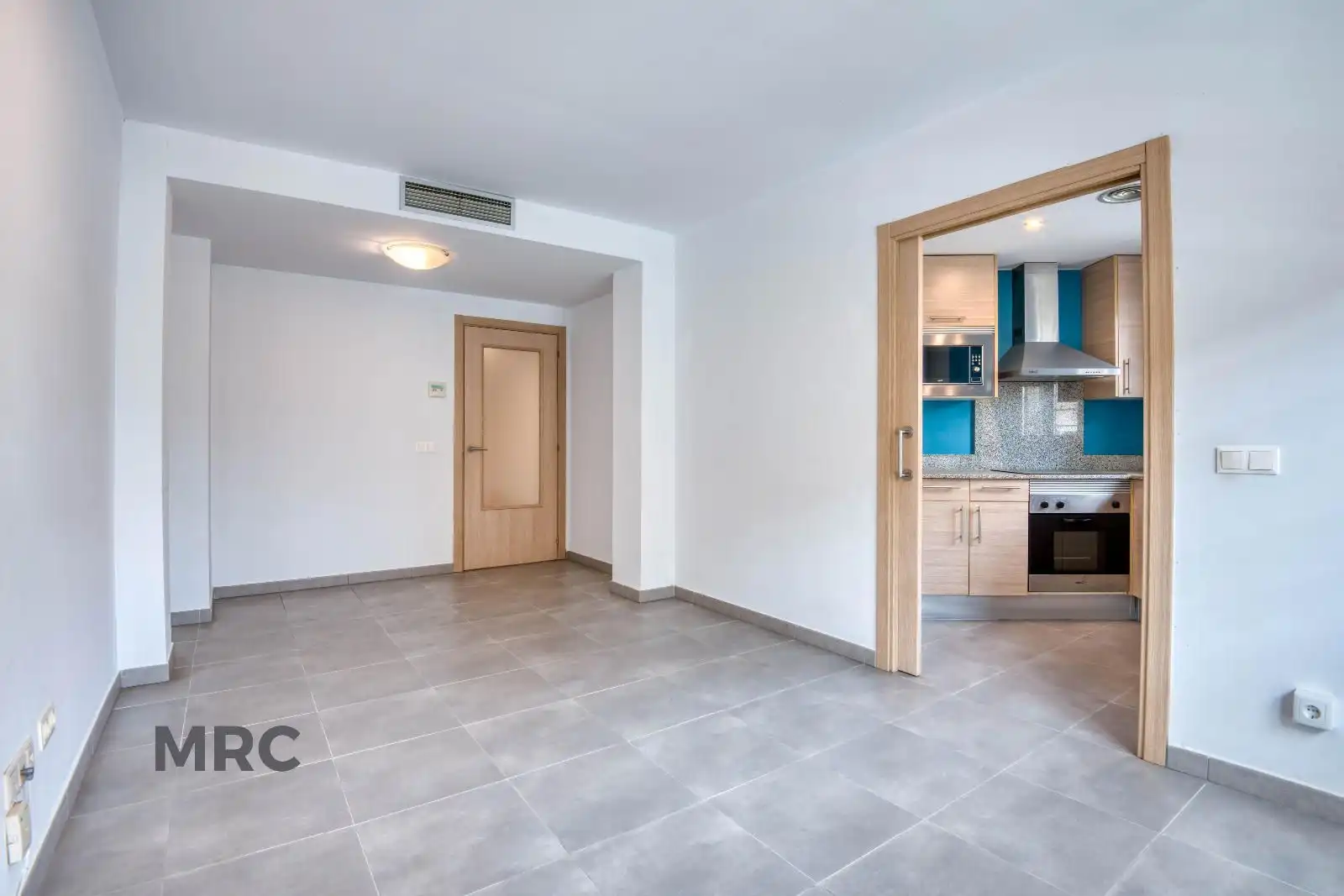 Kitchen of Flat for sale in Sant Feliu de Guíxols  with Heating, Oven and Washing machine