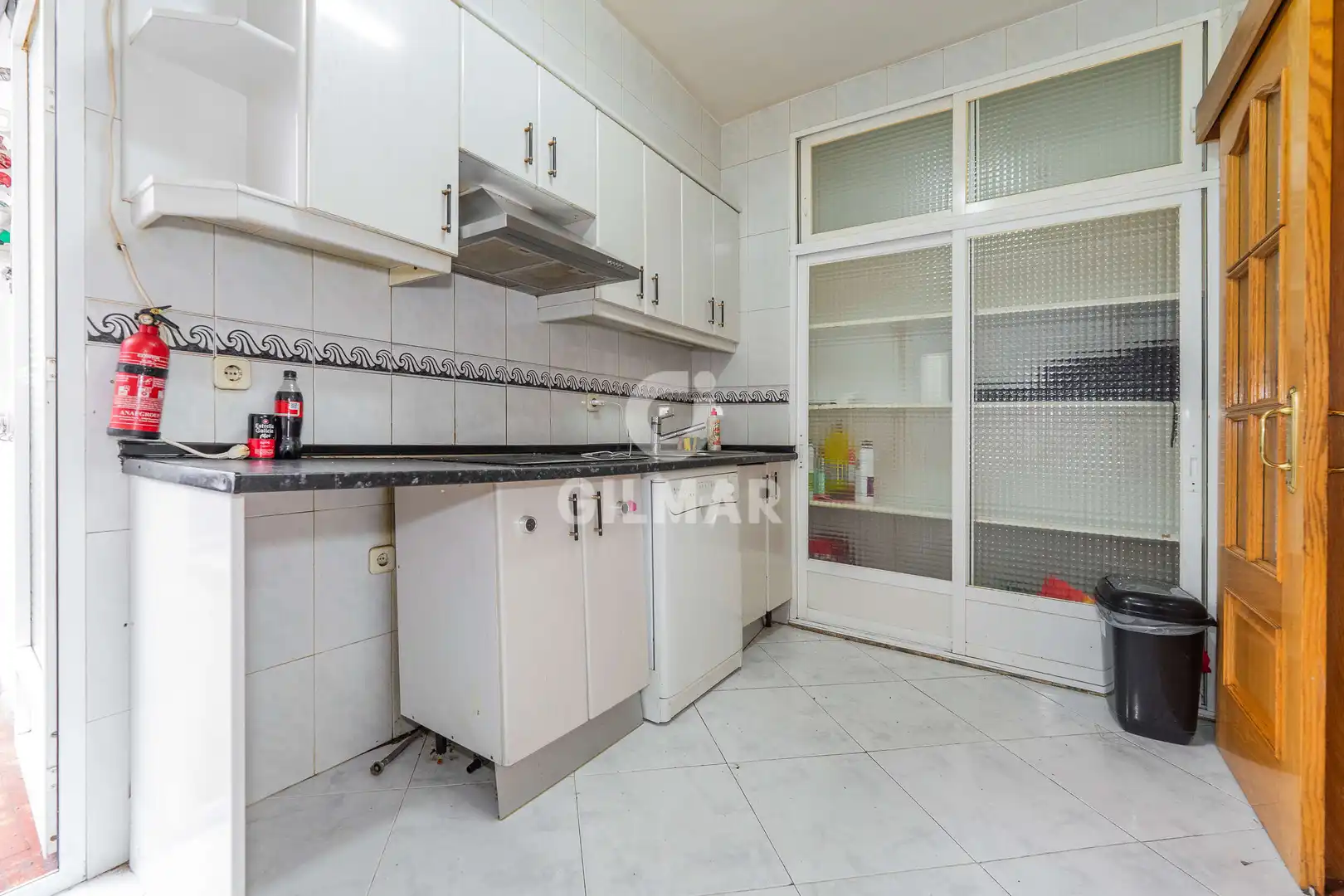 Küche von Wohnung zum Verkauf in Madrid mit Heizung und Balkon