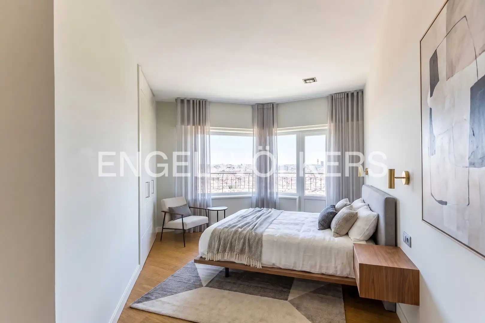 Schlafzimmer von Wohnung zur Miete in Madrid mit Heizung
