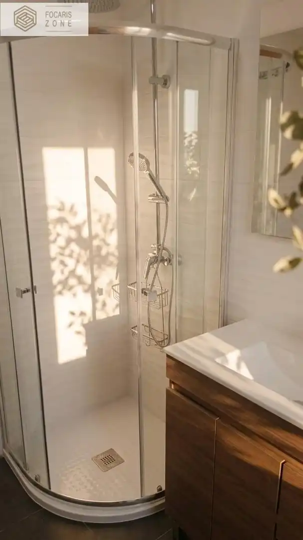 Bathroom of Flat for share in Málaga  with Terrace, Furnished and Balcony