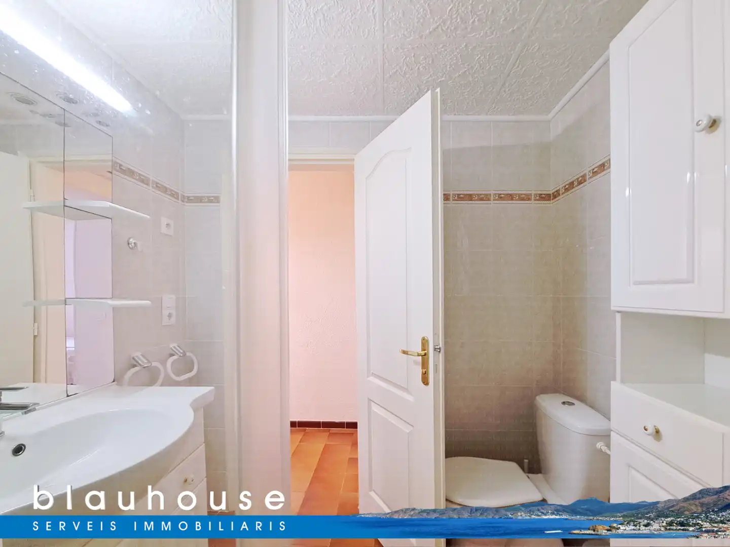 Baño de Apartamento en venta en Llançà con Terraza