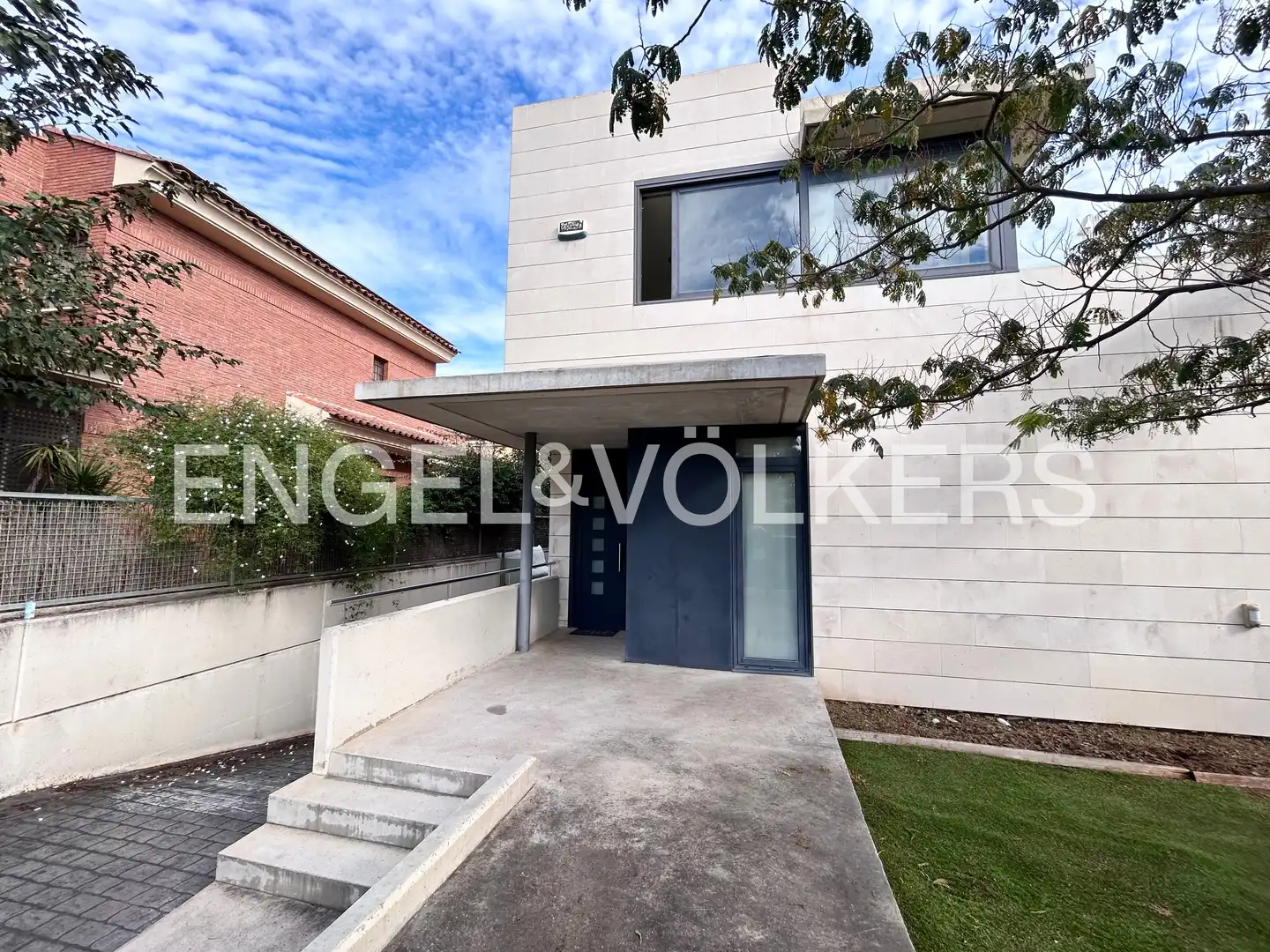 Vista exterior de Casa o chalet en venta en Cambrils con Calefacción, Jardín privado y Terraza