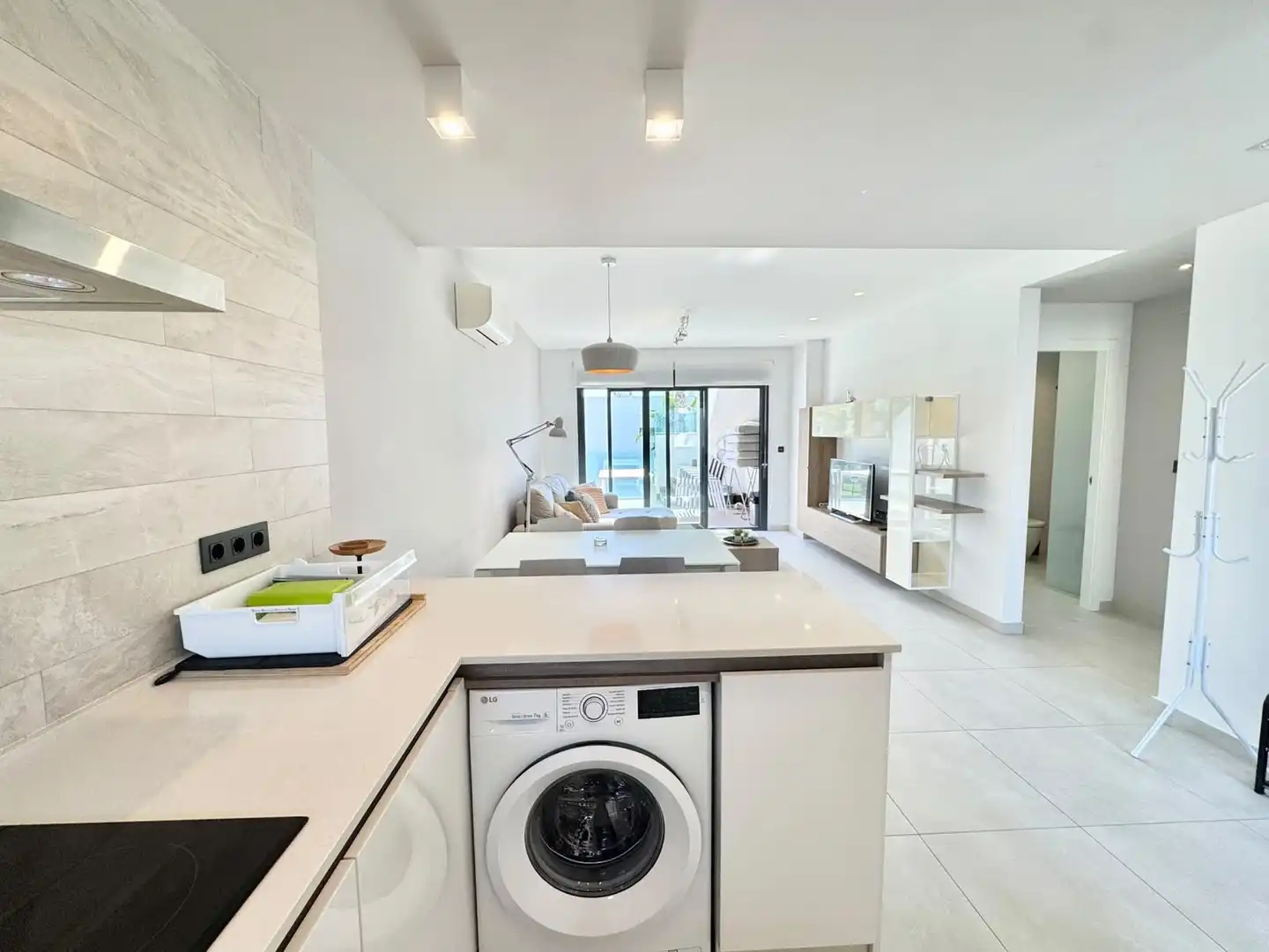 Penthouse with pool to rent in El Raso, imagen 10