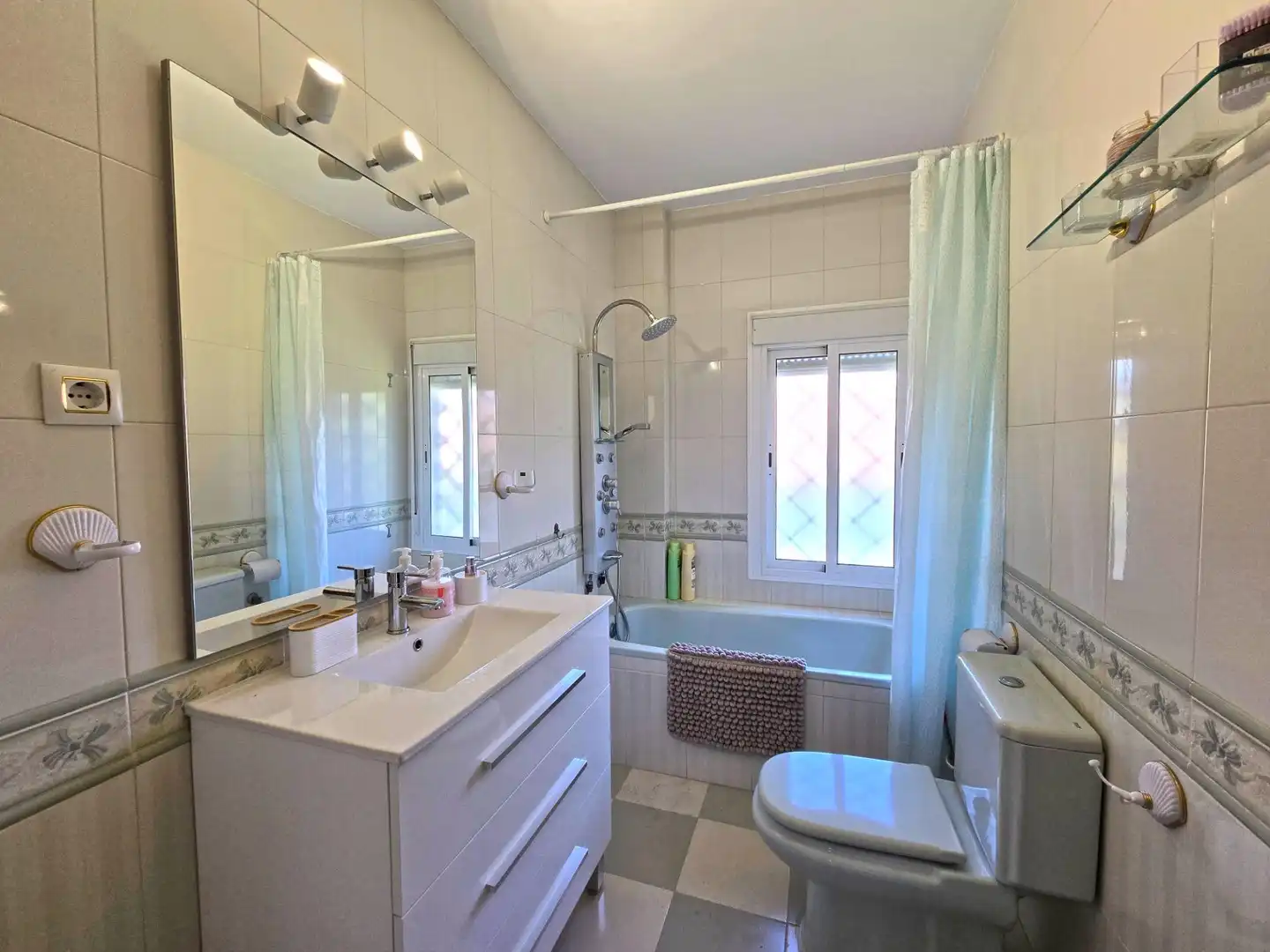 Chalet con jardín en venta en Simon Verde, imagen 12
