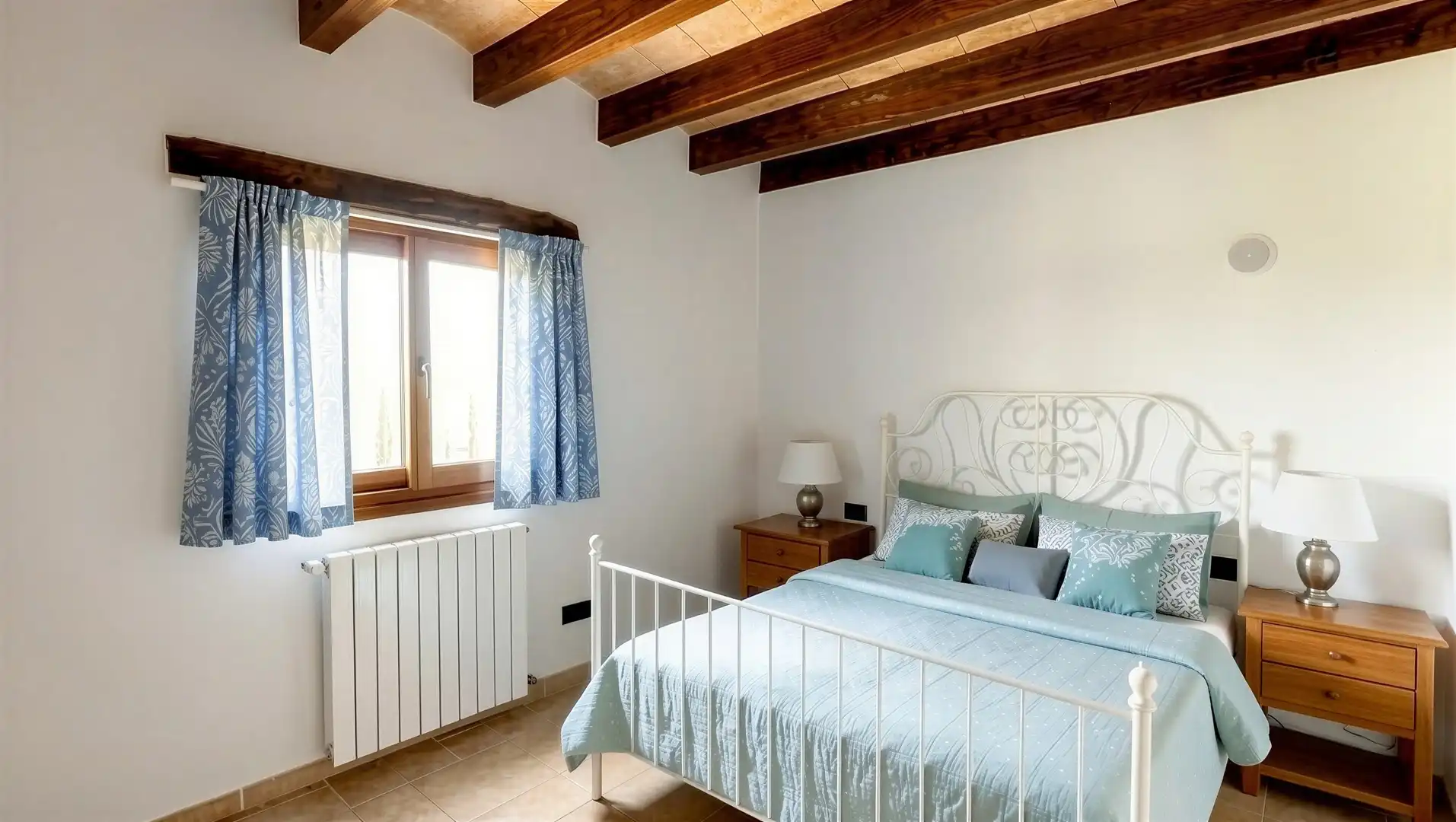 Dormitori de Finca rústica en venda en Llucmajor amb Aire condicionat, Calefacció i Terrassa