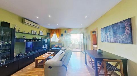 Foto 2 de Pis en venda a Horta, Barcelona