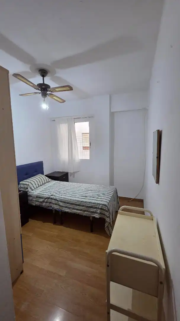 Habitación de Piso en venta en Valencia con Aire acondicionado y Balcón