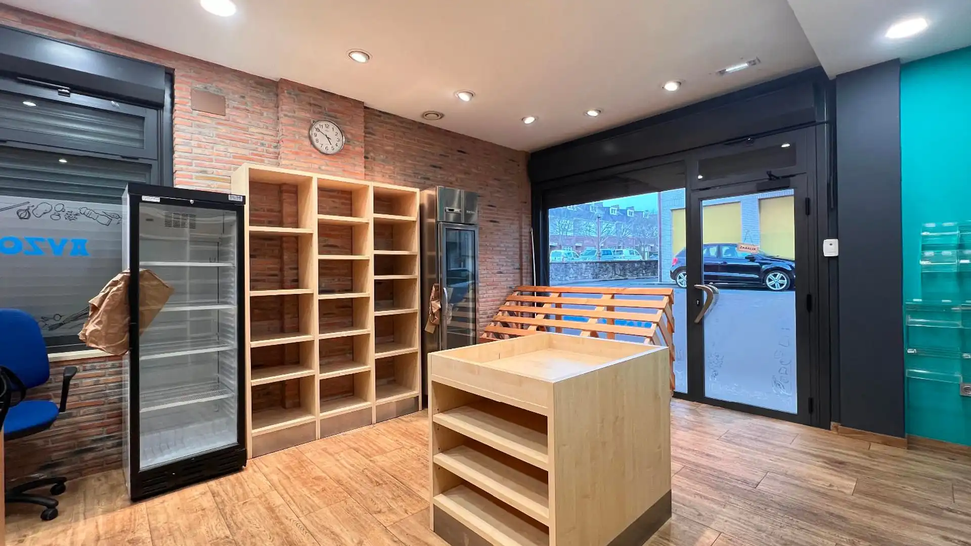 Local en venta en Lasarte-Oria con Amueblado