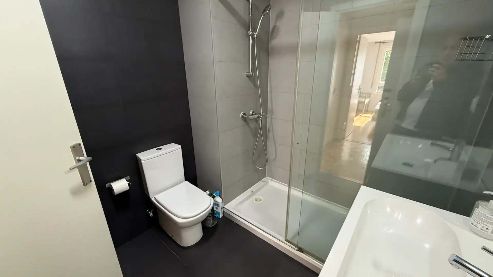 Baño de Apartamento en venta en Madrid con Calefacción, Terraza y Amueblado