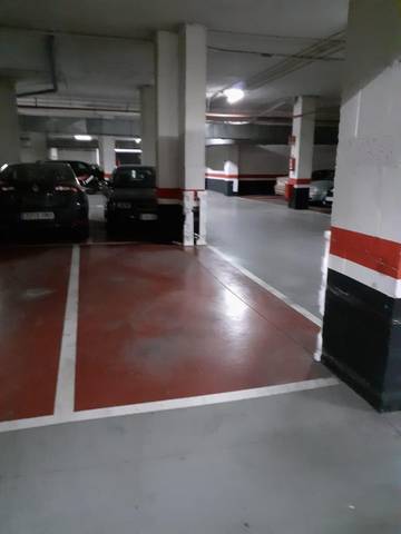 Garaje en Venta en Norte - Universidad