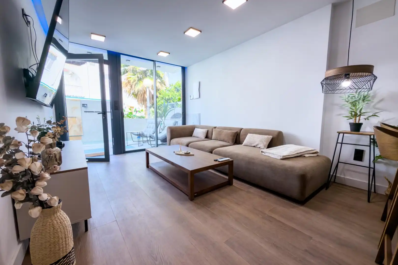 Sala d'estar de Casa adosada en venda en Torrevieja amb Aire condicionat, Calefacció i Terrassa