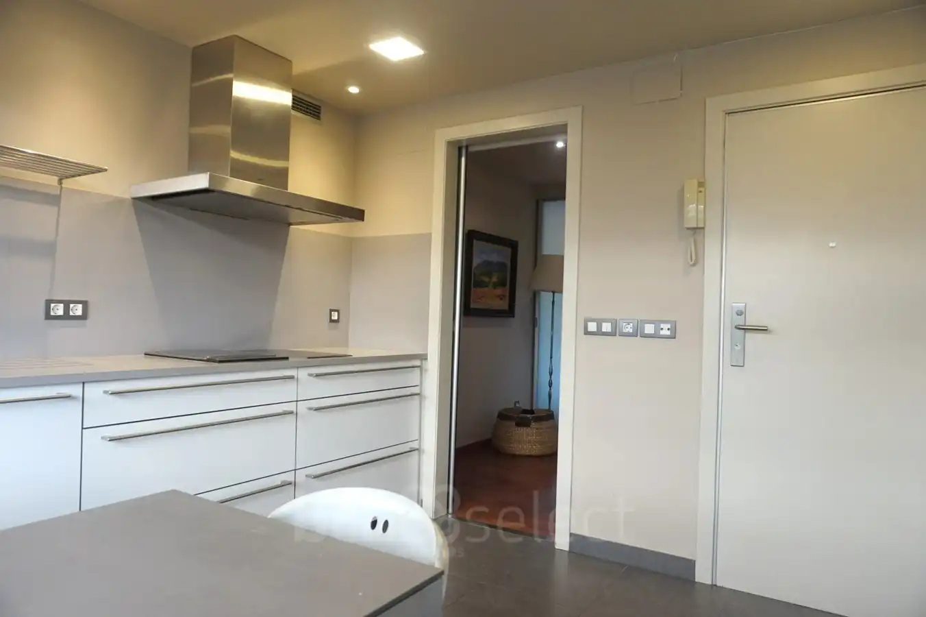 Cuina de Pis en venda en Barcelona amb Aire condicionat, Calefacció i Parquet
