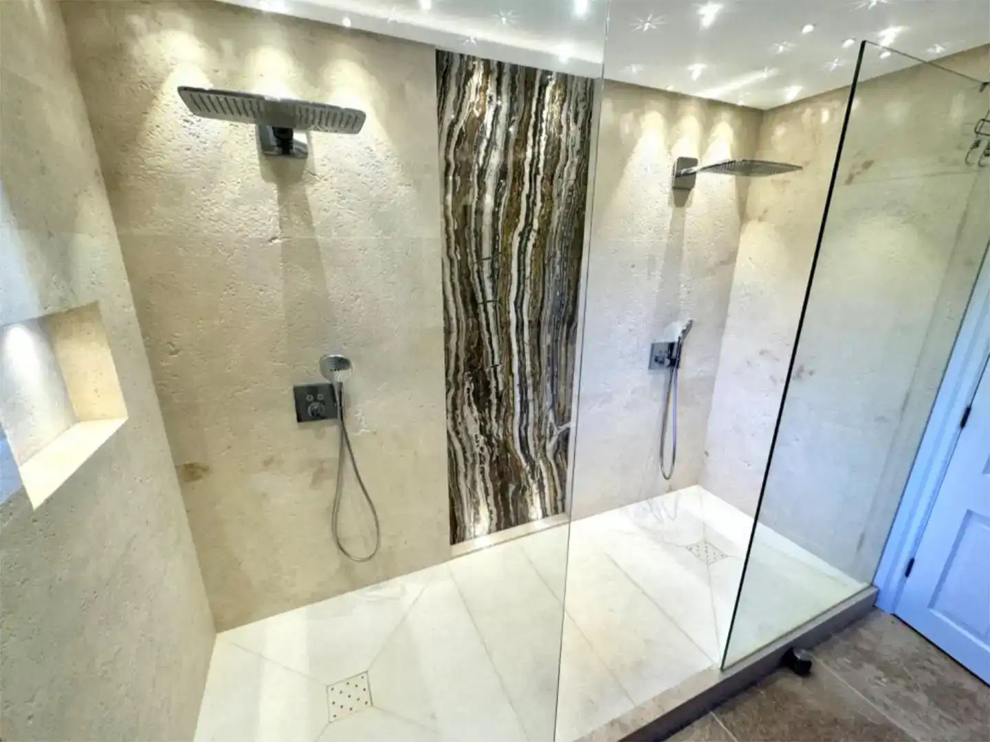 Baño de Piso en venta en Estepona con Aire acondicionado, Jardín privado y Parquet